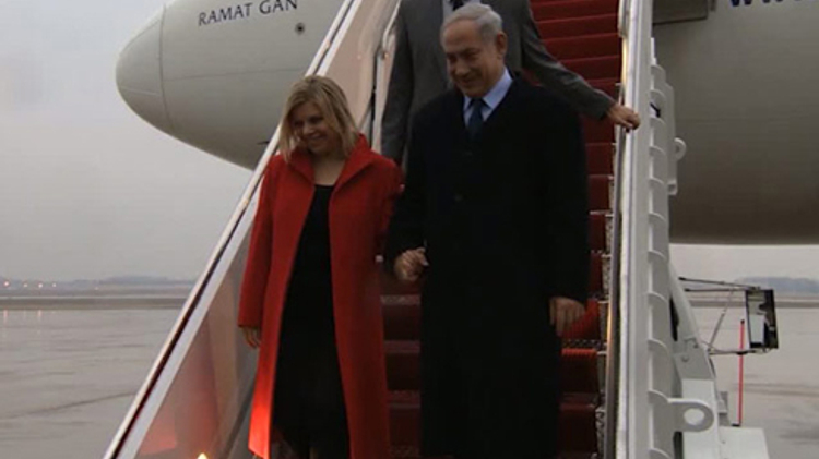 Israeli Prime Minister Benjamin Netanyahu and wife Sara Netanyahu arrive at the US, 3.3.2014