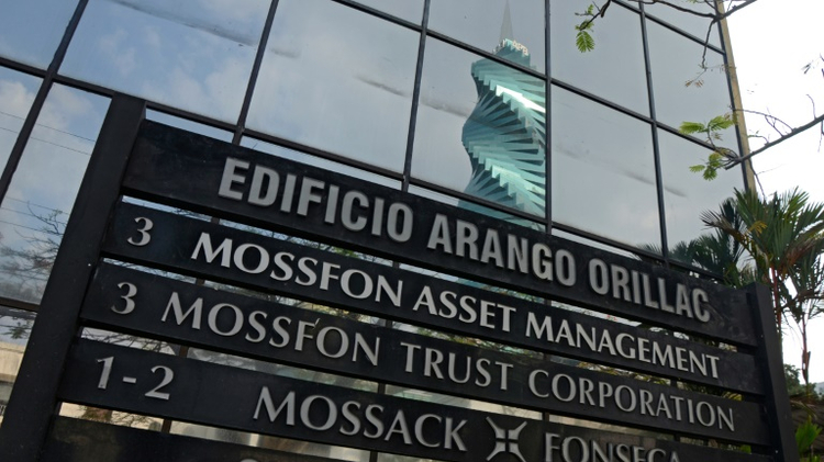 Vue du bâtiment où se trouvent les bureaux du cabinet d'avocats Mossack Fonseca à Panama City le 3 avril 2016
