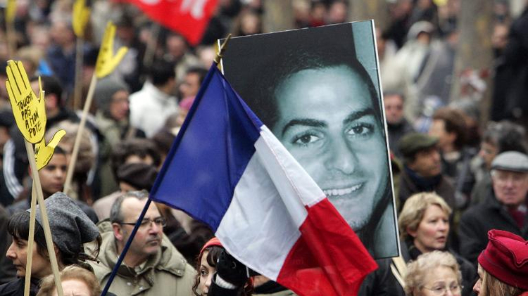 A demonstration in Paris in memory of Ilan Halimi after his murder, February 21, 2006