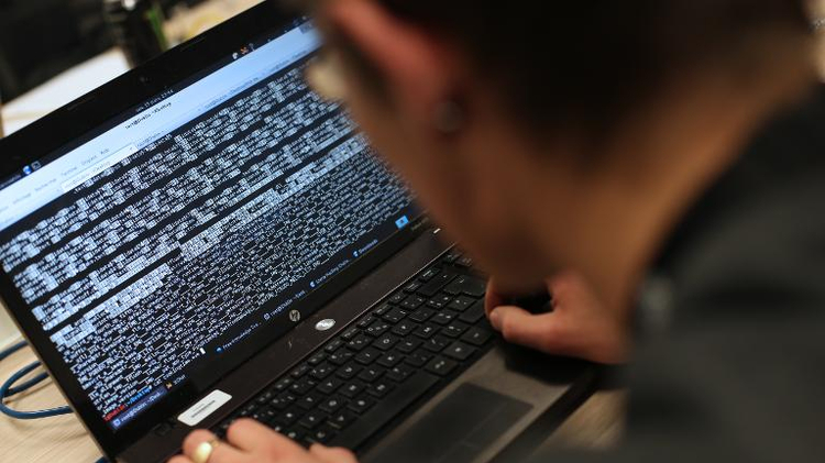 Cyberattackers accessed the computer of Israel ex-army chief of staff in attack last year, a report says