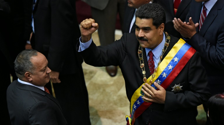 Le président vénézuélien Nicolas Maduro le 15 janvier 2016 à l'Assemblée nationale à Caracas