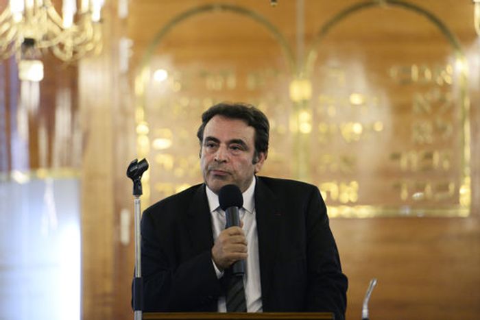 STEPHANE DE SAKUTIN/AFP