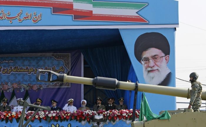 ‘War will destroy everything you own’, Iranian general warns Trump