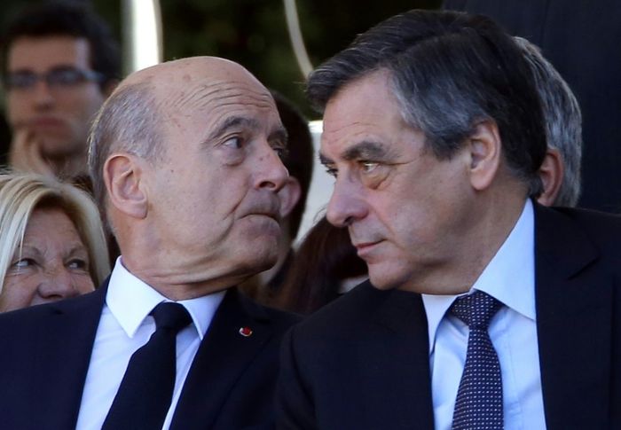 Alain Juppé et François Fillon en meeting le 15 octobre 2016 à Nice ERIC GAILLARD (POOL/AFP/Archives)