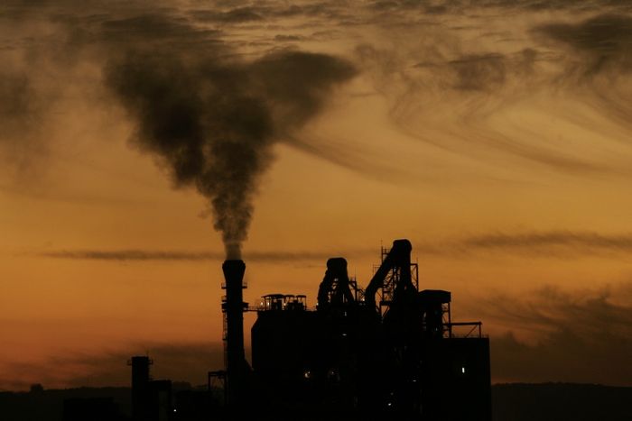 Trump announces US will abandon global climate accord