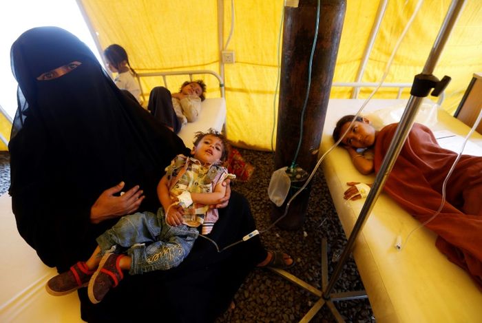 Yemen suffers amid 200000 cholera cases Yemen suffers amid 200000 cholera cases