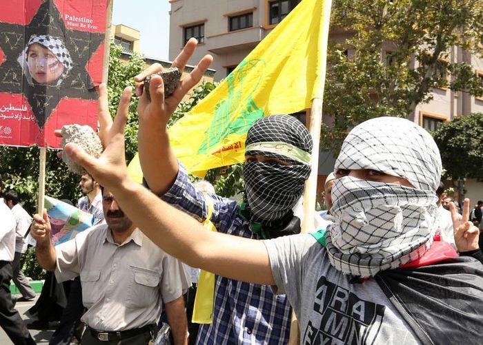 Controversial Al Quds Day march sets off in London Controversial Al Quds Day march sets off in London