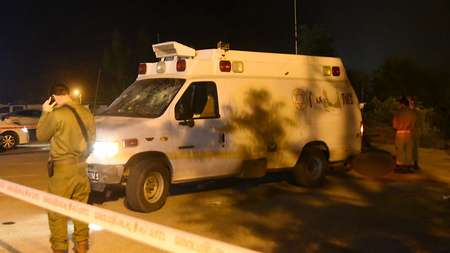 L'ambulance attaquée par des Druzes dans le Golan 22 juin 2015 - Ynet Ynet