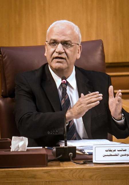 Saeb Erekat, Chief Palestinian negotiator, speaks during a meeting on August 11, 2014 at the League of Arab States headquarters in the Egyptian capital Cairo - Mohamed el-Shahed (AFP/File) Mohamed el-Shahed (AFP/File)
