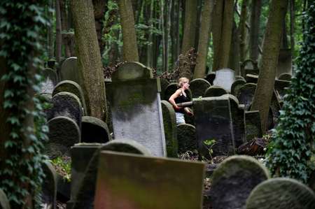 Warsaw's Jewish cemetery dates back to 1806 and is the resting place of some 250,000 people ( JANEK SKARZYNSKI (AFP) )