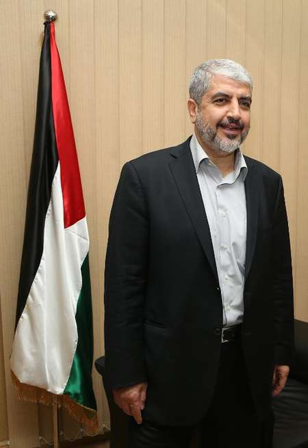 Le chef du mouvement islamiste Hamas Khaled Meshaal, lors d'une interview avec des journalistes de l'AFP à Doha au Qatar, le 10 aout 2014 - Karim Jaafar (AFP) Karim Jaafar (AFP)