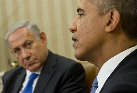 Israeli Prime Minister Benjamin Netanyahu listens to US President Barack Obama during a 2013 meeting in the White House - Saul Loeb (AFP/File) Saul Loeb (AFP/File)