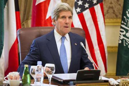 Evan Vucci (Pool/AFP) - US Secretary of State John Kerry attends a meeting of Gulf foreign ministers at Riyadh Air Base, on March 5, 2015 in the Saudi capital ( Evan Vucci (Pool/AFP) ) US Secretary of State John Kerry attends a meeting of Gulf foreign ministers at Riyadh Air Base, on March 5, 2015 in the Saudi capital ( Evan Vucci (Pool/AFP) )
