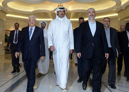 Qatari emir, Sheik Tamim bin Hamad Al Thani with Palestinian President Abbas, Hamas leader Mashal - AFP/file AFP/file