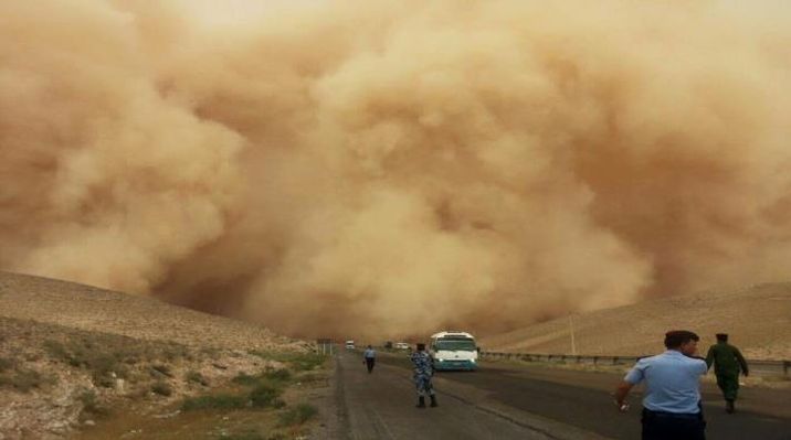 i24news-massive-sandstorm-sweeps-jordan