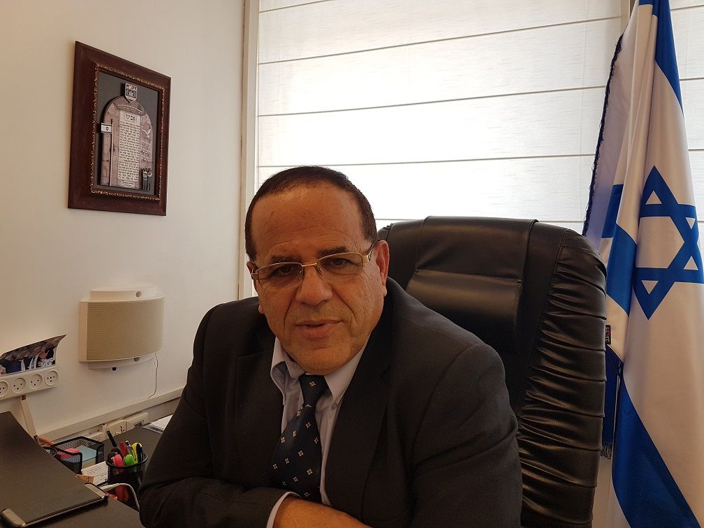 Netanyahu appoints new minister to oversee Israel telecom reforms
