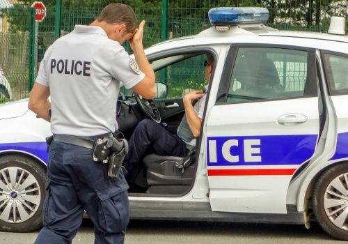 Toulouse : un homme s'attaque à des passants en criant Toulouse : un homme s'attaque à des passants en criant