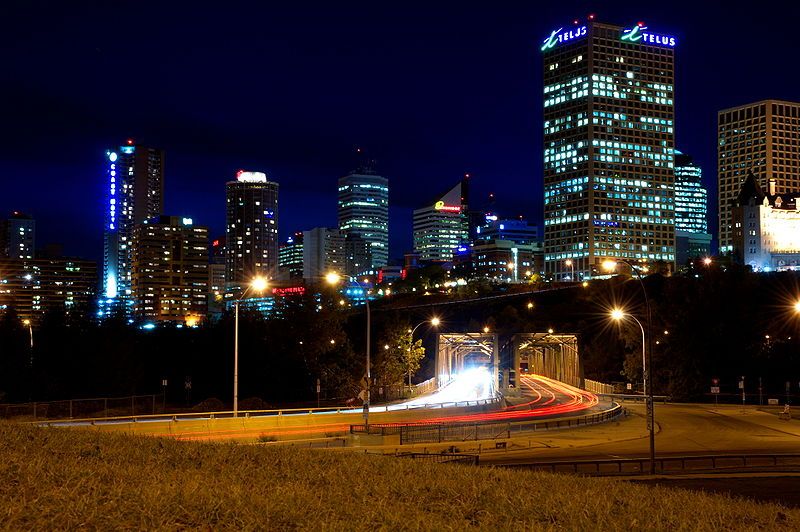 Shot of downtown Edmonton and Low Level Bridge from 98 Avenue 13 September 2009 Darren Kirby Wikimedia Commons