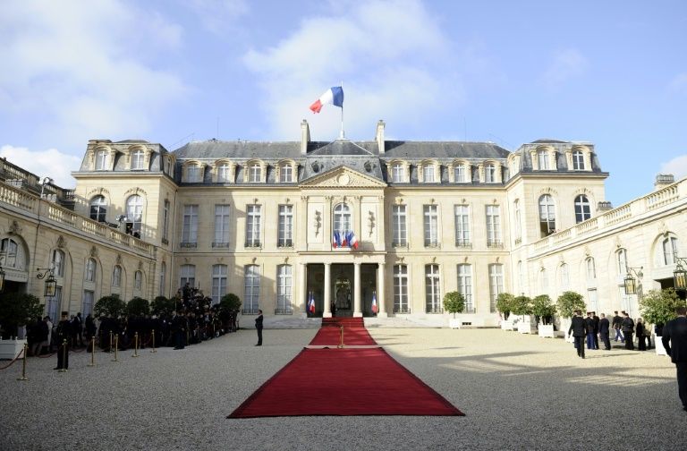 Emmanuel Macron sworn in as new French president Emmanuel Macron sworn in as new French president