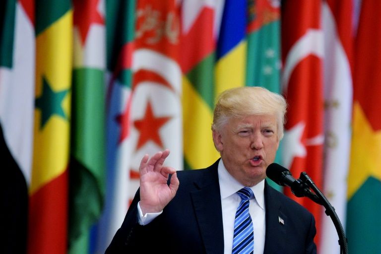 Saudi king says Iran at forefront of global terrorism