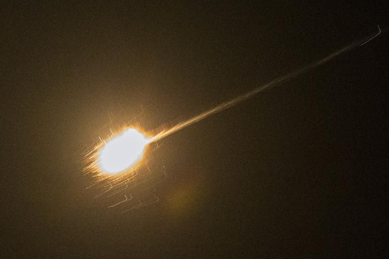 Israeli warplanes hit targets in Syria as tensions flare Israeli warplanes hit targets in Syria as tensions flare