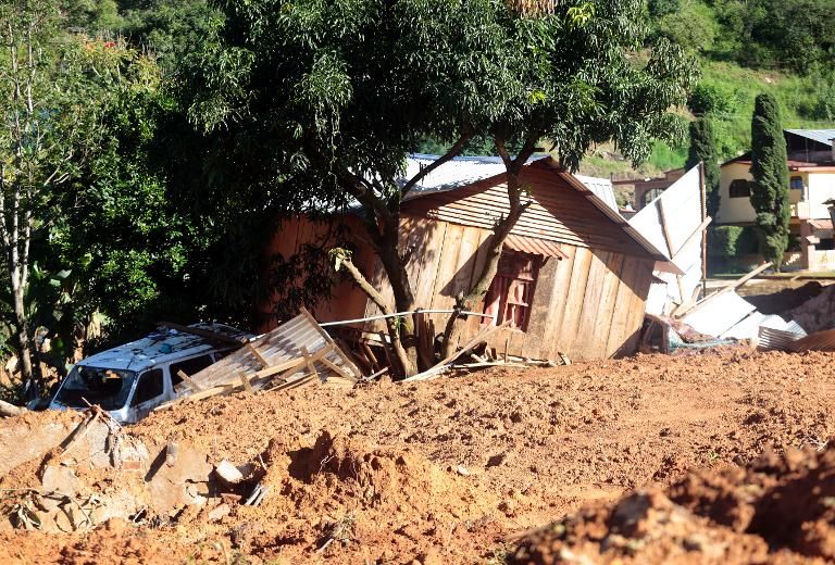 Une maison emportée par une coulée de boue le 19 septembre 2013 à La Pintada dans l'Etat de Guerrero au Mexique Pedro Pardo