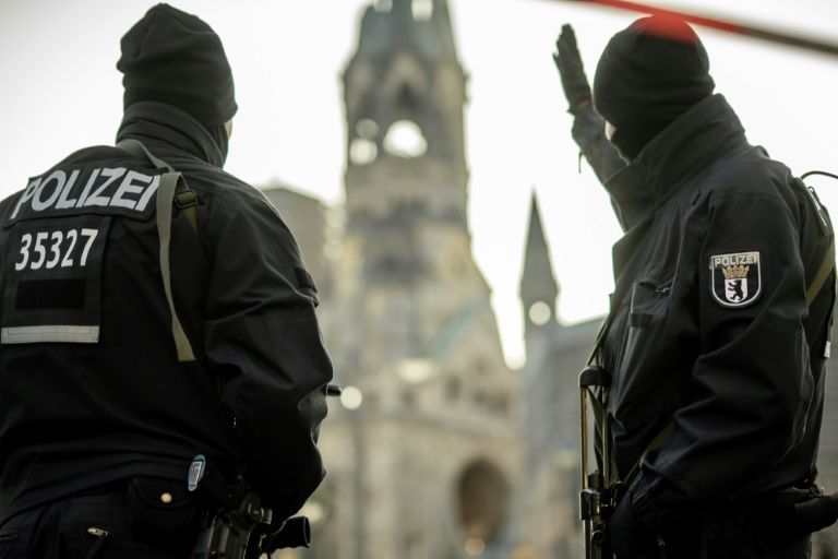 German police detain Islamist; official says he planned Berlin attack German police detain Islamist; official says he planned Berlin attack
