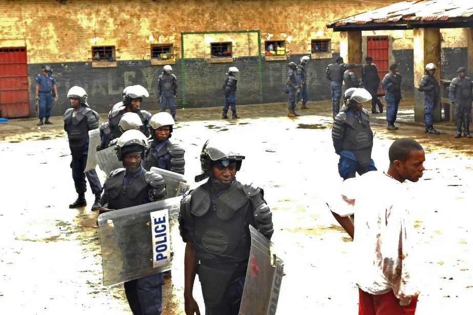 RDCongo : 900 détenus s'évadent et 11 personnes meurent dans l'attaque d'une prison