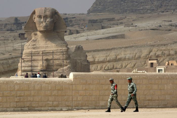 pyramids tourist attack