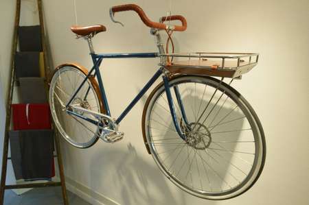 made bicycle manufacturer with an affirmed Parisian