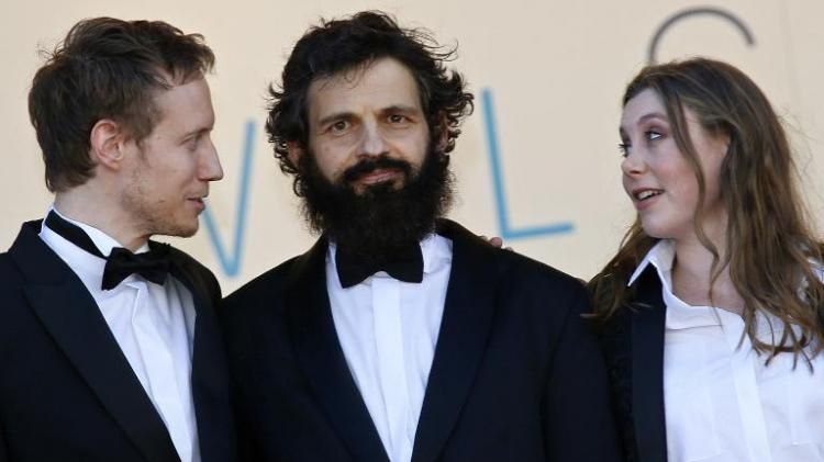 Le Fils De Saul Film Complet En Francais i24NEWS - “Le fils de Saul”, film sur la Shoah, Golden Globes du