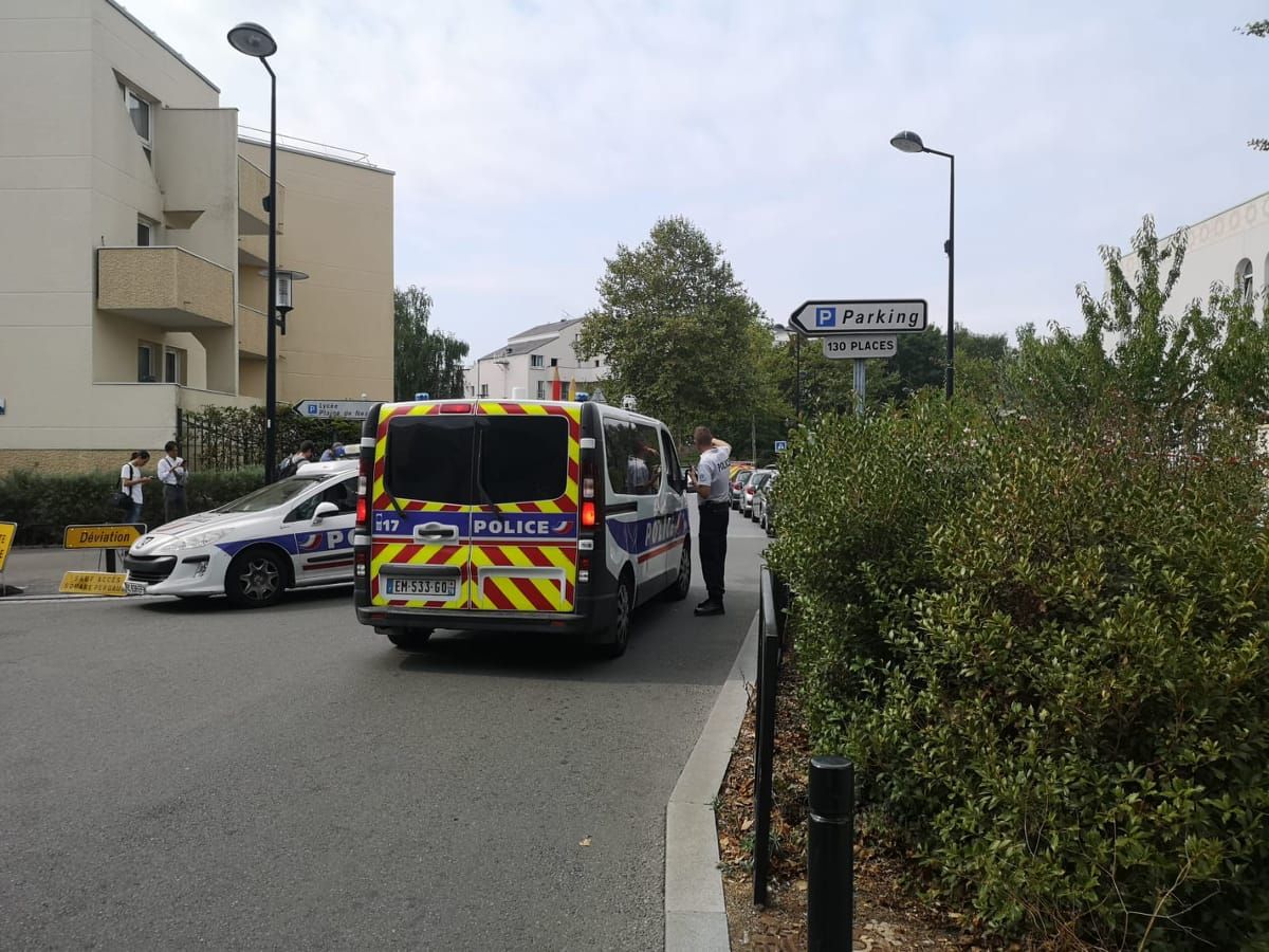 Knifeman Kills Mother And Sister, Injures One More In Paris Suburb ...