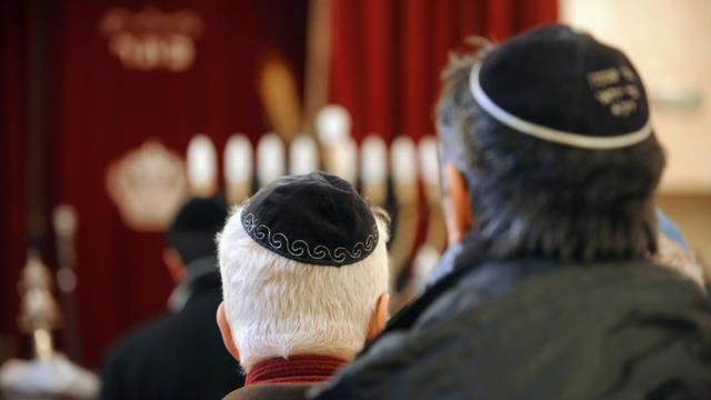 USA: A Rabbi Tricks His Faithful By Using ChatGPT To Write His Speech