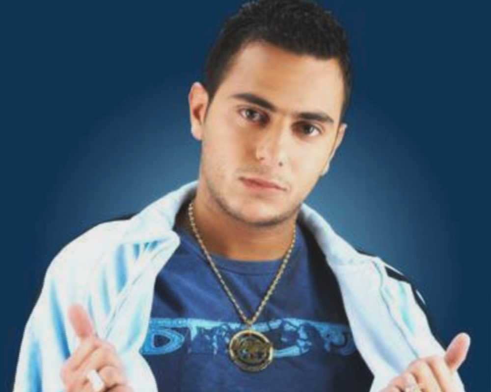 Sebastien Sellam, alias "Dj LamC", est assassiné le 20 novembre 2003 dans son immeuble par son voisin et ami d'enfance