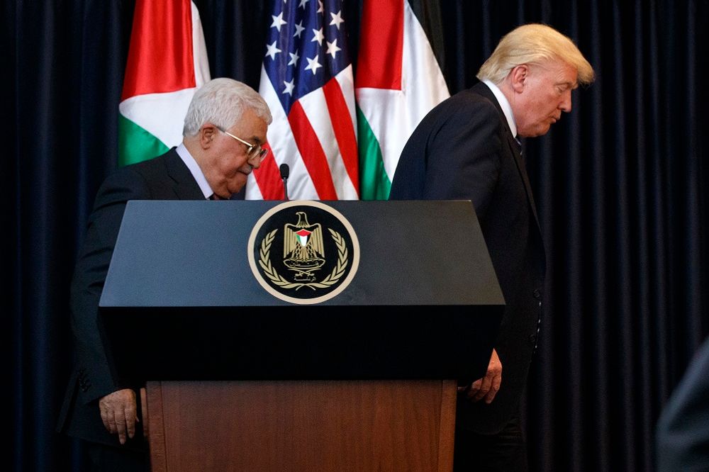 الرئيس الفلسطيني محمود عباس والرئيس الأمريكي دونالد ترامب في بيت لحم