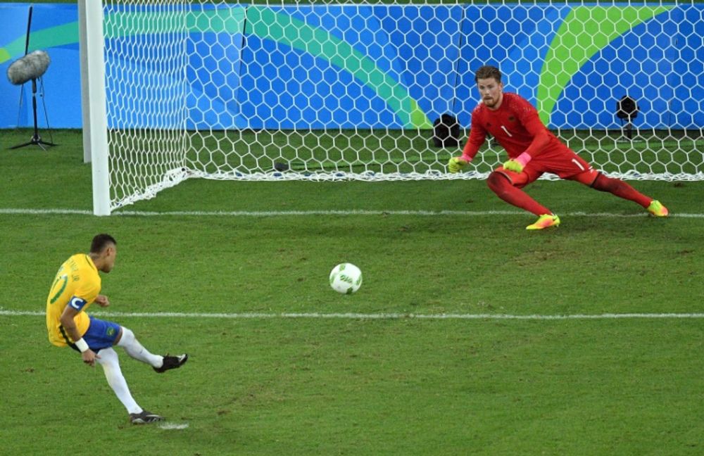 With penalty kick, Brazil wins 1st football Olympics gold