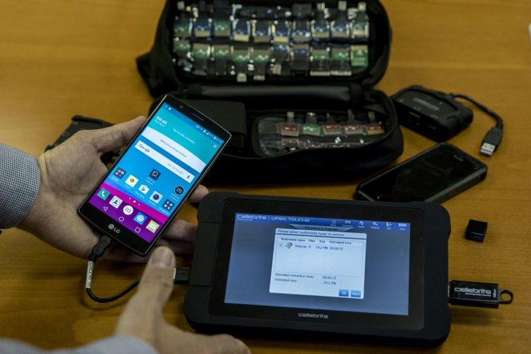 L arm e Isra lienne Cr Son Propre Smartphone Militaire S curis I24NEWS