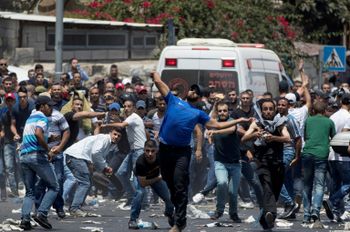 Affrontements entre des palestiniens et les forces israéliennes près de la vieille ville de Jérusalem, le 21 juillet 2017