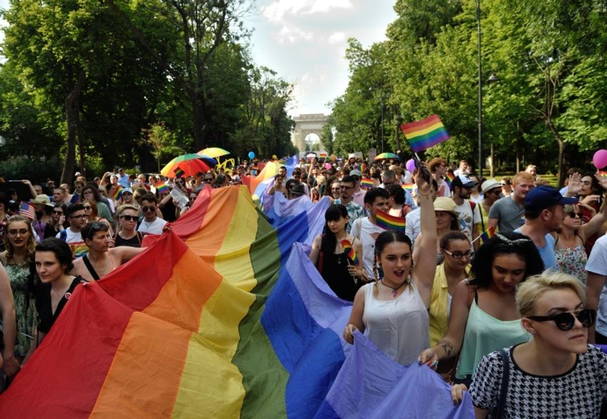 Bucharest Gay Pride Rally Draws Crowds I24news