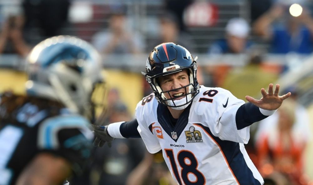 Super Bowl 50: Broncos stun Panthers, American Football