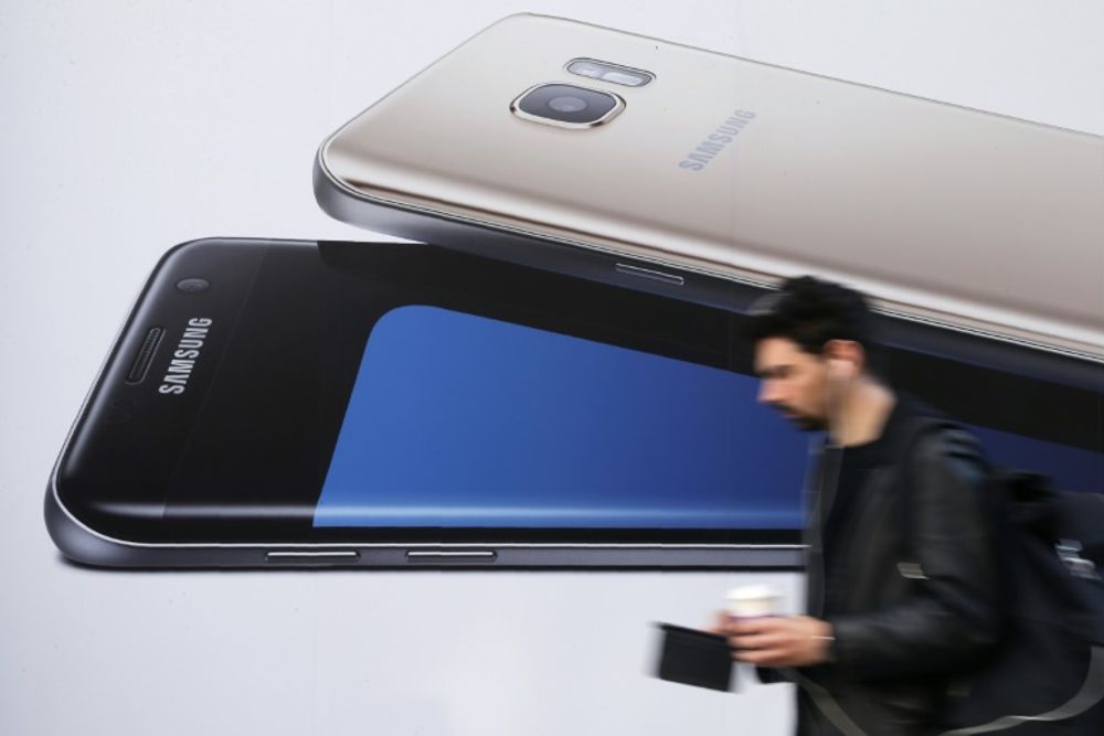 Samsung Présente Son Nouveau Smartphone, Avec Assistant Virtuel - I24NEWS