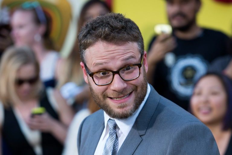 i24NEWS Seth Rogen and father honored for contributions to Jewish society
