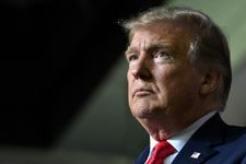 Trump annonce décréter "l'urgence nationale" pour le mur