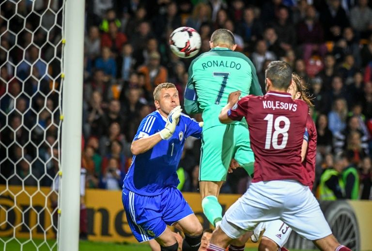 Литва 1,5 евро 2018. Португалия 2 евро, 2017 150 лет со дня рождения рауля брандао. Монета 2 евро литва. Литва 2018. Литва 2018.