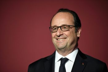 L'ancien président François Hollande à Belle-île-en-Mer, le 28 avril 2017