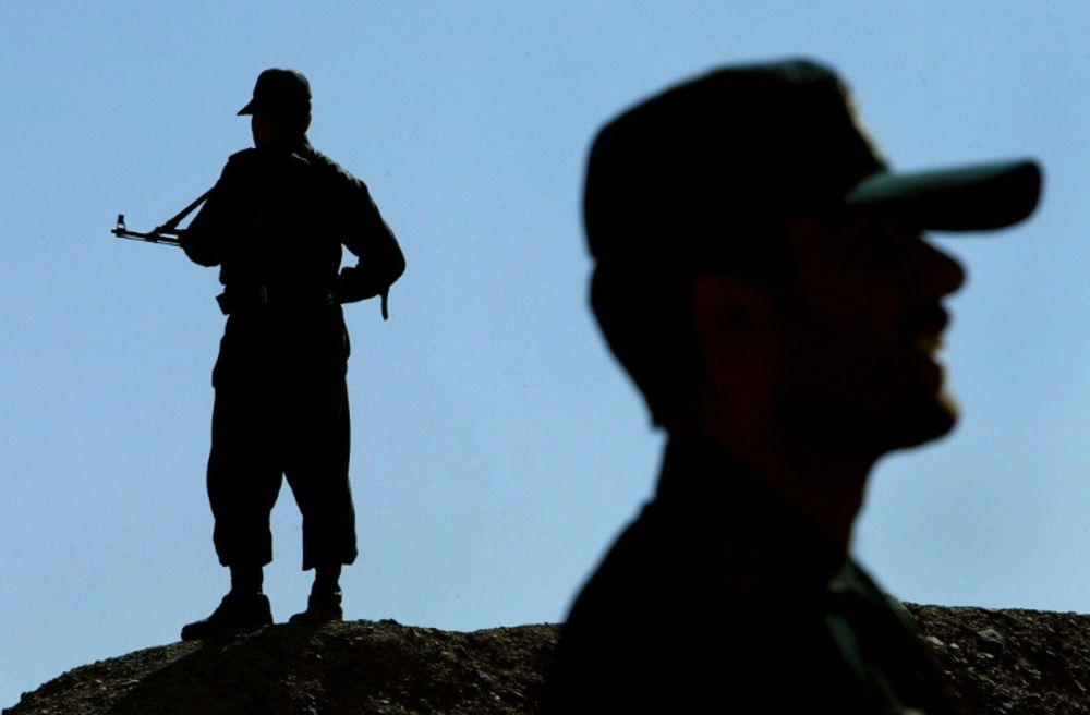 Iranian troops standing guard in Sistan-Balouchistan.