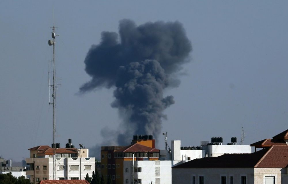Vue de Gaza après une frappe israélienne sur une position du Hamas, le 5 octobre 2016