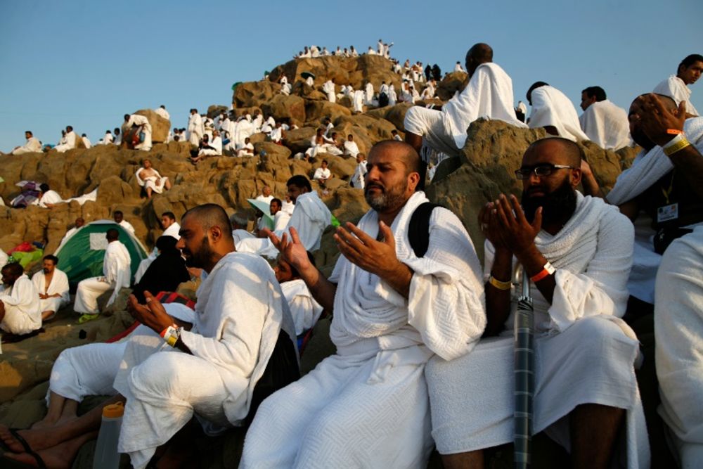 Des milliers de pèlerins musulmans rassemblés sur le Mont Arafat, au 2e jour du Hajj, le 11 septembre 2016 à La Mecque, en Arabie Saoudite