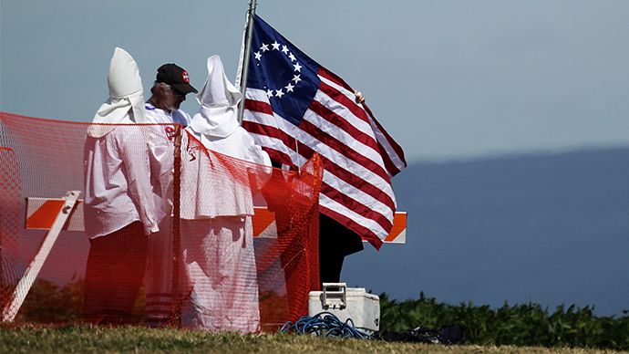 Ku Klux Klan To Hold Victory March Celebrating Trump's Election