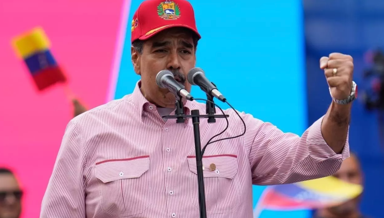 Nicolás Maduro va comparaître devant la justice américaine